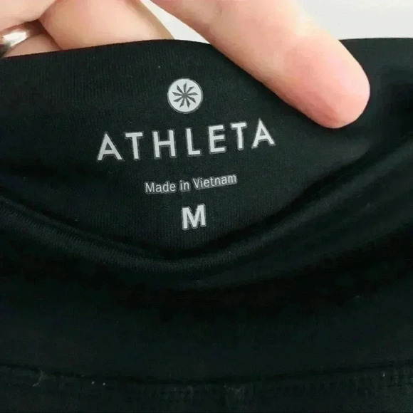 Athleta Mesh Sonar Capri Leggings Sz M - Picture 5 of 8